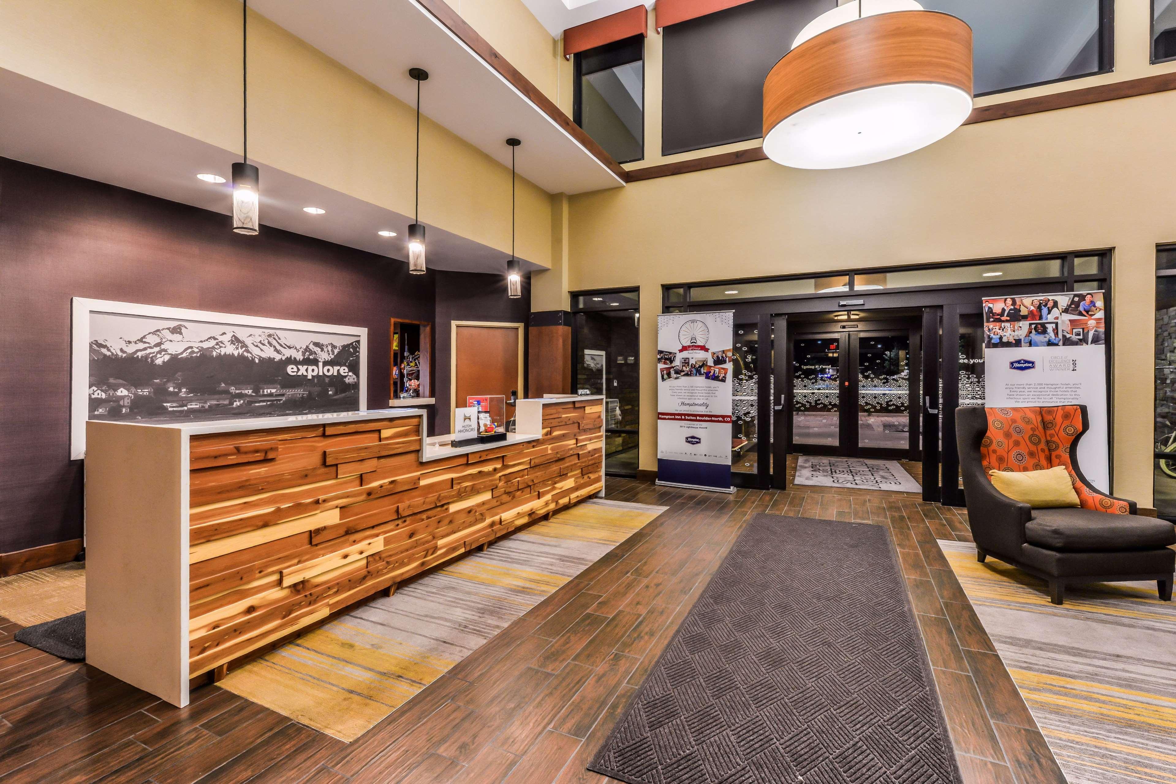 Hampton Inn & Suites Boulder North Exteriér fotografie