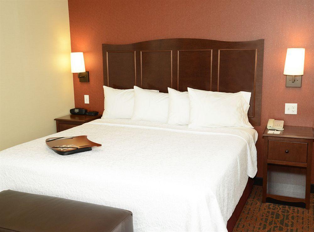 Hampton Inn & Suites Boulder North Exteriér fotografie